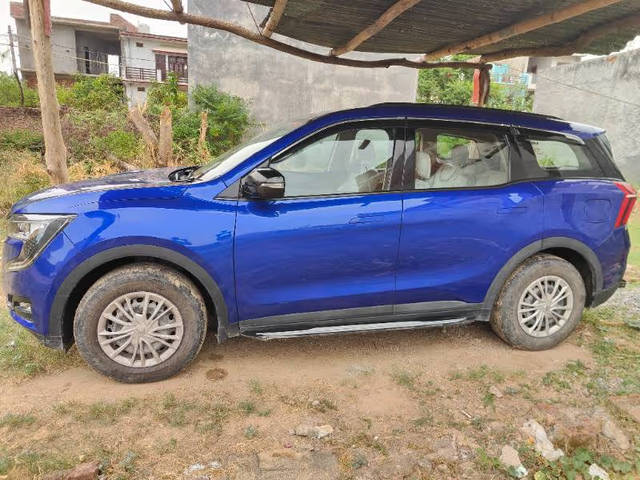 https://images10.gaadi.com/usedcar_image/4637806/original/6c1106a7-f8fe-4a58-8f9b-38668c205cdb.png?imwidth=6400