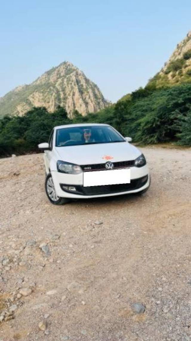https://images10.gaadi.com/usedcar_image/4637812/original/processed_c3116418-9b11-4458-b273-2cb441de8c11.jpg?imwidth=6401