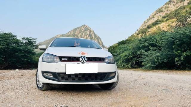 https://images10.gaadi.com/usedcar_image/4637812/original/processed_e1fab91d-03bd-4884-865e-94b6eb18c515.jpg?imwidth=6402