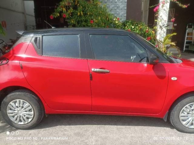 https://images10.gaadi.com/usedcar_image/4637814/original/processed_d41e54df-e52d-41fe-abe7-5385aaf0a5c6.jpg?imwidth=6402