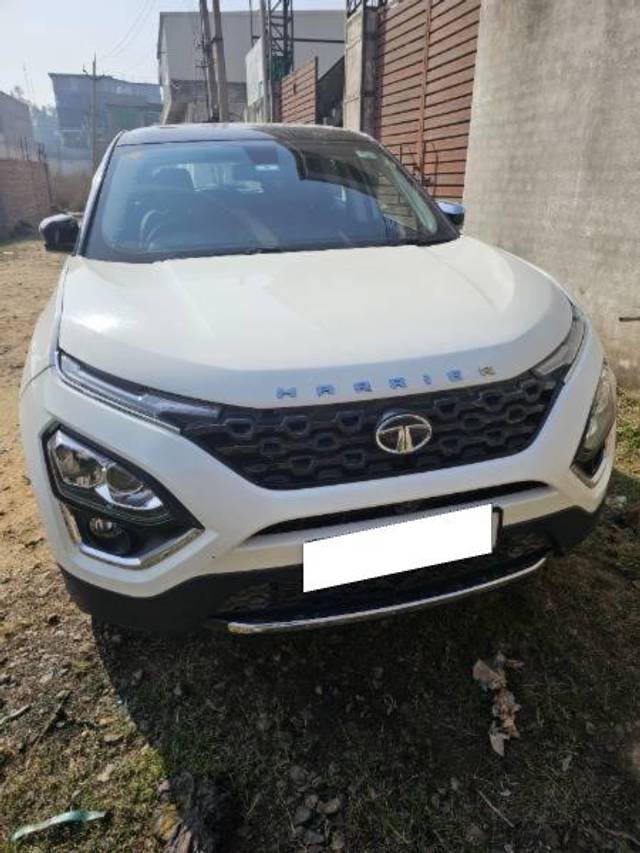 https://images10.gaadi.com/usedcar_image/4637829/original/processed_cd848c33-0d9c-496d-88f7-d6f5b8ff18e7.jpg?imwidth=6402
