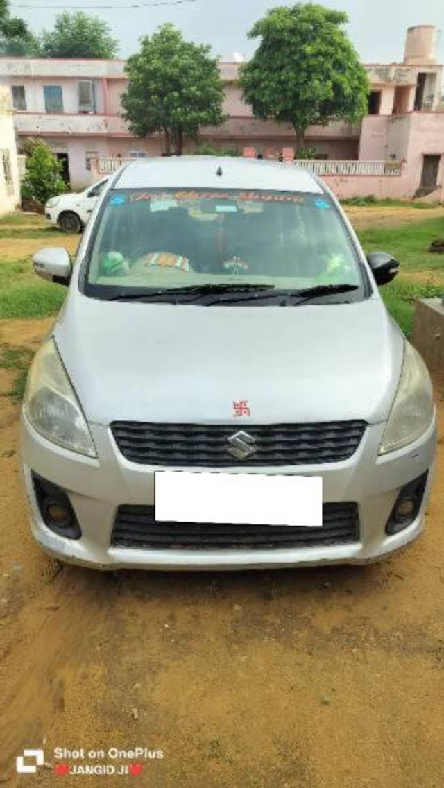 https://images10.gaadi.com/usedcar_image/4637854/original/processed_259dd86f-4bfd-4fc7-8d04-afcaff7b2326.jpg?imwidth=6400