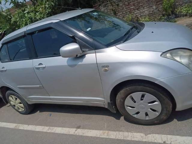 https://images10.gaadi.com/usedcar_image/4637858/original/processed_23fd5496-ea21-4c33-bc25-718c4c26d7b3.jpg?imwidth=6401