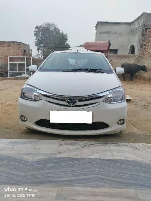 https://images10.gaadi.com/usedcar_image/4637863/original/processed_392db48a-acb7-448e-8d4e-a47e5e3f2d47.jpg?imwidth=6400