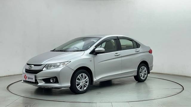 https://images10.gaadi.com/usedcar_image/4637889/original/bdfa320b4c65ebb820200cdca9099eb5.JPG?imwidth=6400