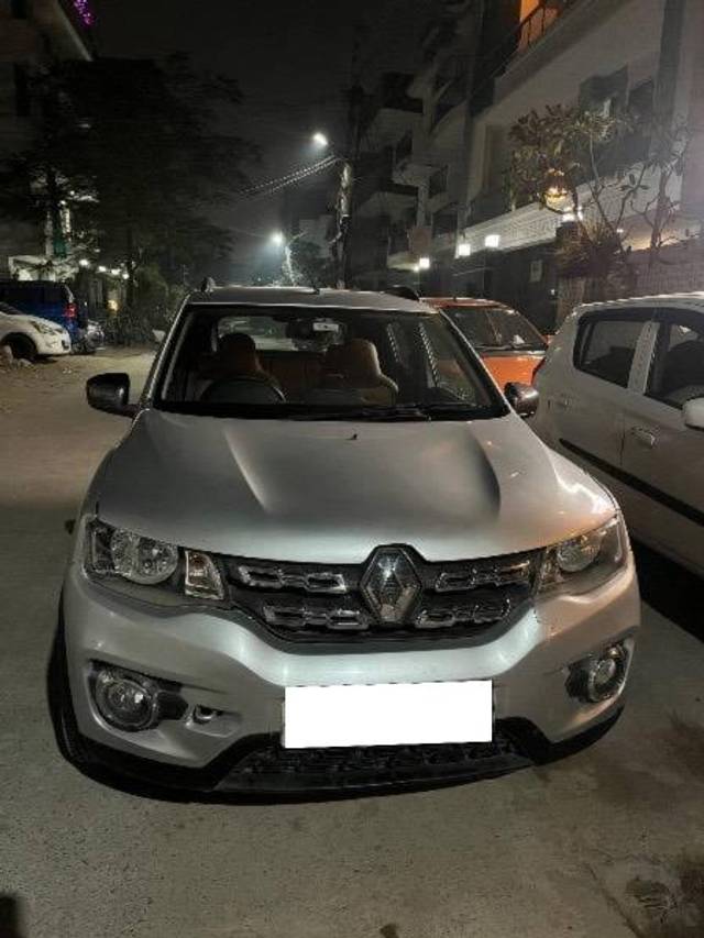 https://images10.gaadi.com/usedcar_image/4637904/original/processed_fc0c6b4f-4d71-4970-86dc-e5394a76e926.jpeg?imwidth=6400