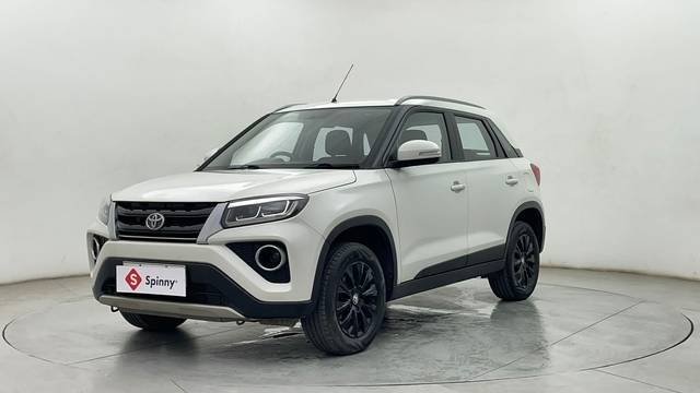 https://images10.gaadi.com/usedcar_image/4637905/original/7fa19fc4c72811cb6d76ef425be8ac6d.JPG?imwidth=6400