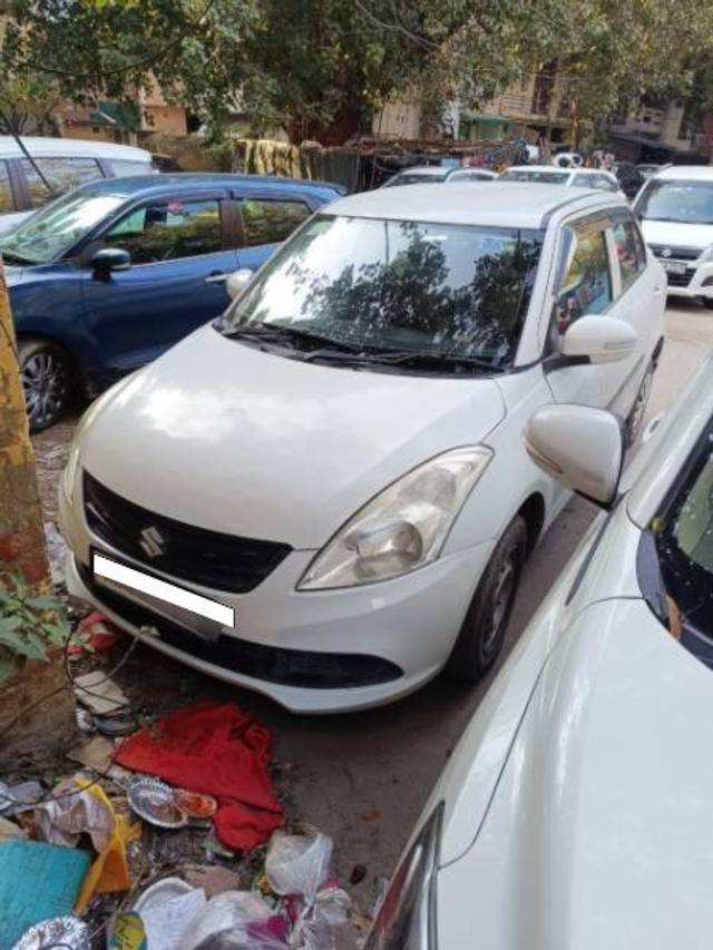 https://images10.gaadi.com/usedcar_image/4637908/original/processed_d5e32664-6732-40ba-8b91-8a017444dfc3.jpg?imwidth=6400