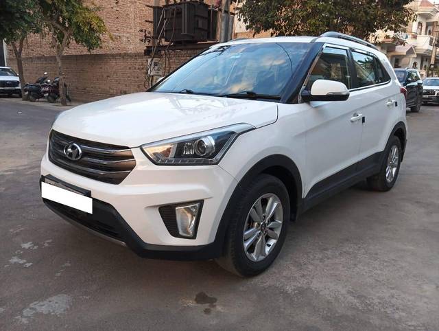 https://images10.gaadi.com/usedcar_image/4637942/original/processed_1fa1555a9dc4c82b348033d5706200c6.jpg?imwidth=6400