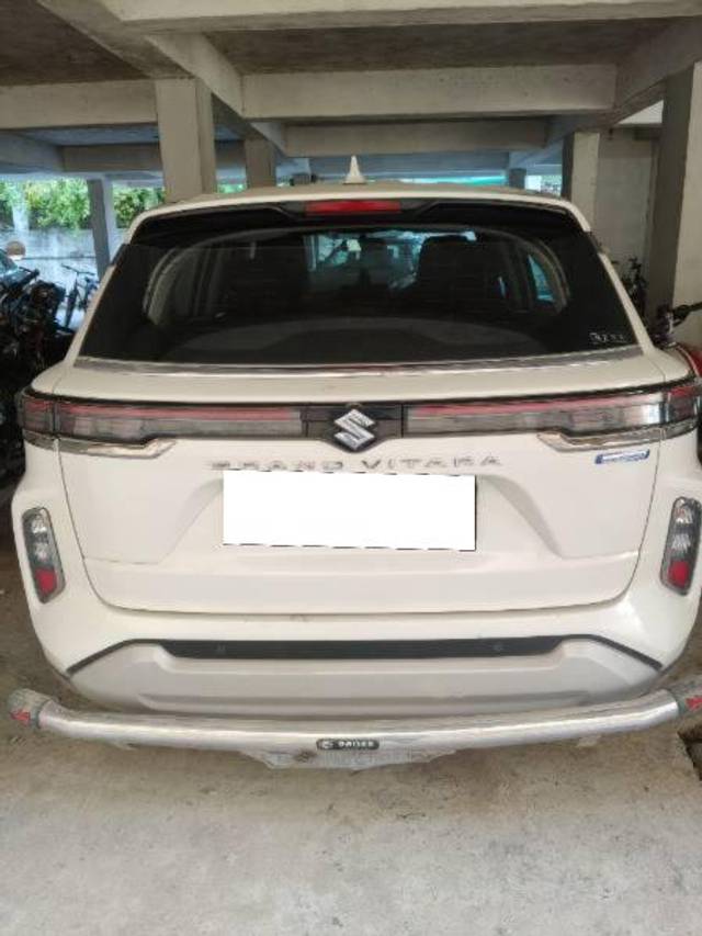 https://images10.gaadi.com/usedcar_image/4637964/original/processed_0f23fbb2-9eda-4d8a-894d-18cd463e83ab.jpg?imwidth=6402