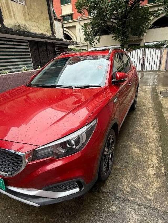 https://images10.gaadi.com/usedcar_image/4637979/original/processed_0dcf1255-aeeb-4e04-b75e-0863ec6c723b.jpeg?imwidth=6400