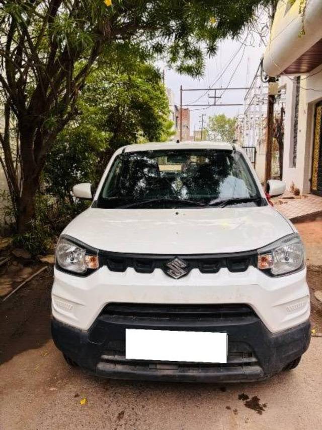 https://images10.gaadi.com/usedcar_image/4637985/original/processed_b3fd46d9-eed6-414b-8529-573e100c4f3f.jpeg?imwidth=6400