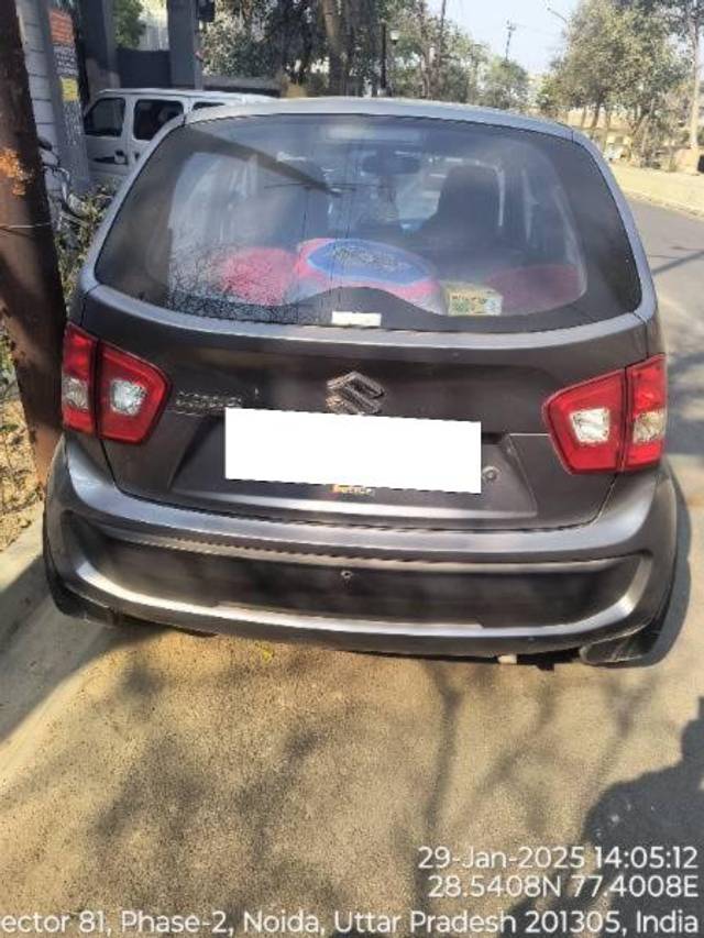https://images10.gaadi.com/usedcar_image/4637989/original/processed_c32288cb-8fc8-468f-be96-9106d2682092.jpg?imwidth=6401
