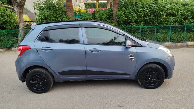 https://images10.gaadi.com/usedcar_image/4638073/original/5094e22fa093a3859514002e195899fd.jpg?imwidth=6401