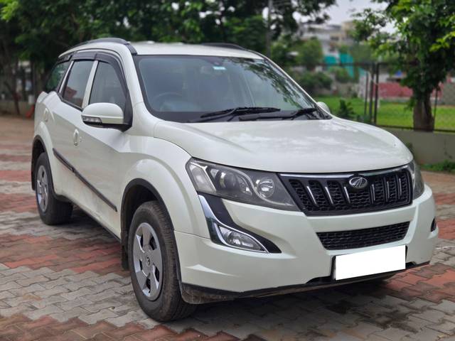 https://images10.gaadi.com/usedcar_image/4638081/original/processed_2b2afc5a2fbff19ecec67ca4c6573bdc.jpg?imwidth=6400