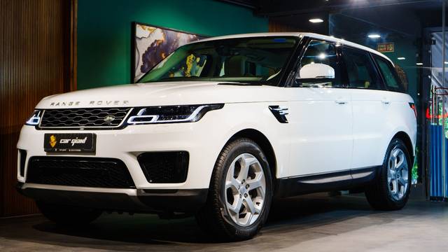 https://images10.gaadi.com/usedcar_image/4638088/original/80174a7e2c4de91c279c9f0b24889874.jpeg?imwidth=6402