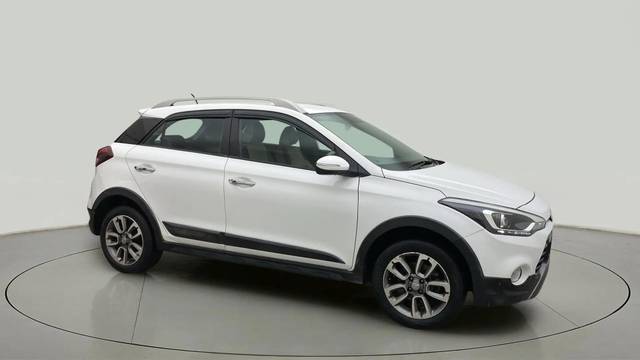 https://images10.gaadi.com/usedcar_image/4638092/original/35f962649ca37917df1eca807f9e97f3.jpg?imwidth=6400