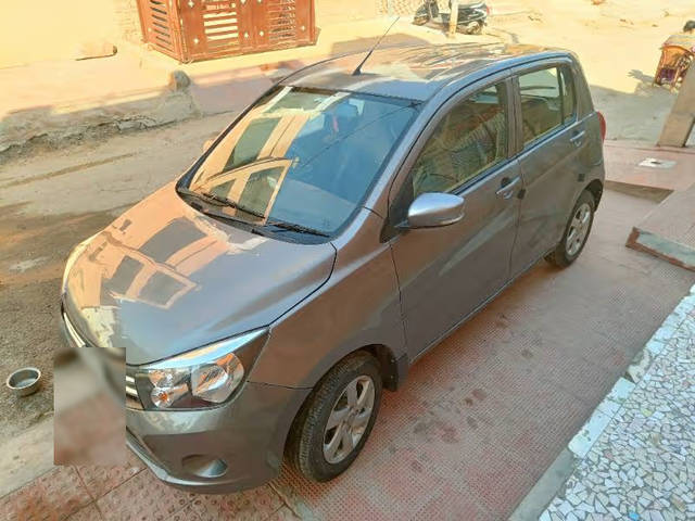 https://images10.gaadi.com/usedcar_image/4638098/original/31ef3c0d-55e0-4b52-b194-1e5d2feeaa90.png?imwidth=6402