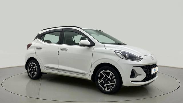 https://images10.gaadi.com/usedcar_image/4638117/original/d6d2f92b4229d45b695badbe1c4b0c01.jpg?imwidth=6400