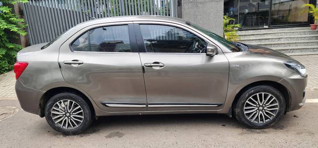 https://images10.gaadi.com/usedcar_image/4638144/original/processed_dbc1041187bc1c0bdb79a2092674d61c.jpg?imwidth=6401