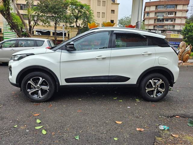 https://images10.gaadi.com/usedcar_image/4638195/original/processed_192d6b336309803a535c2d78df0e6ae0.jpg?imwidth=6402