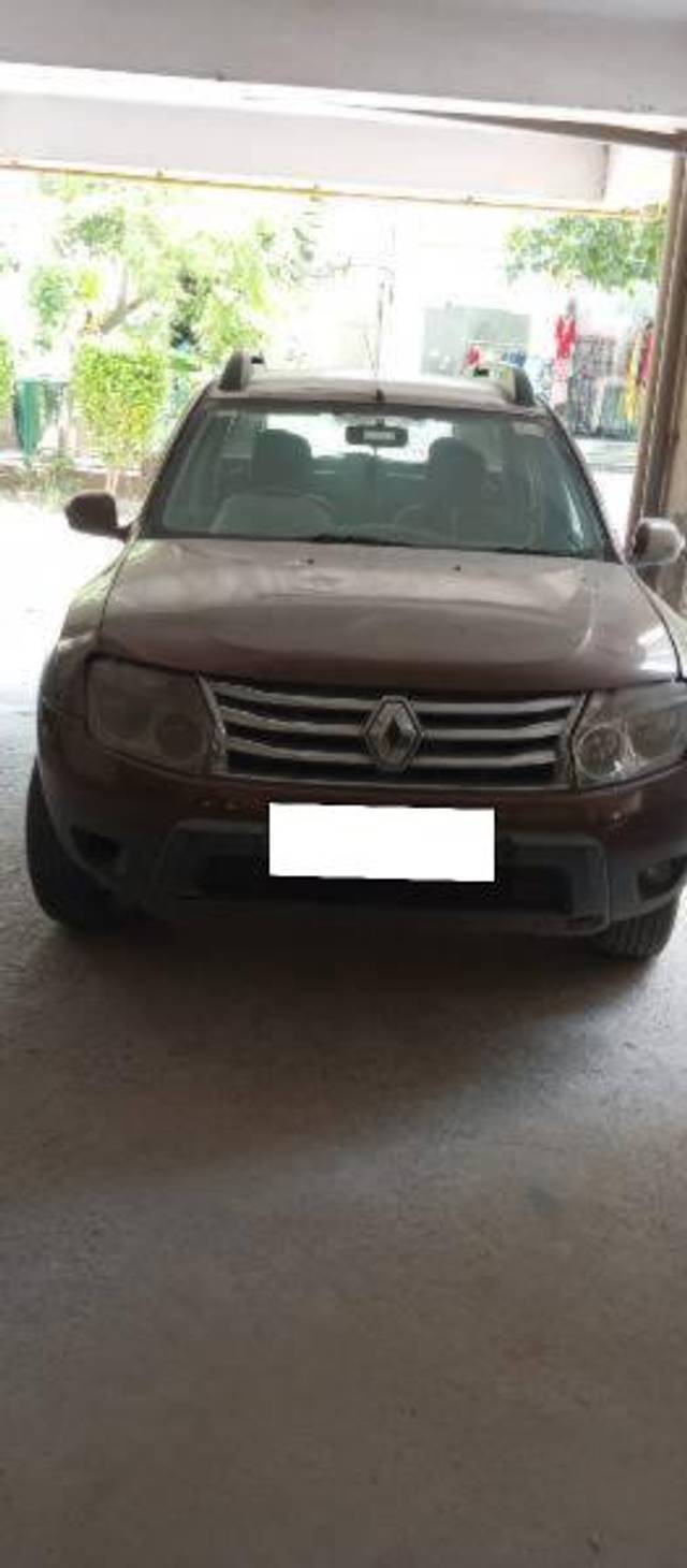 https://images10.gaadi.com/usedcar_image/4638196/original/processed_83276635-01f9-4aa3-b1ec-69ac302af770.jpg?imwidth=6402