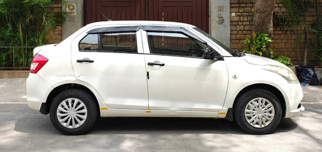 https://images10.gaadi.com/usedcar_image/4638210/original/processed_a9b76a4b77624061e765f879b3f3839a.png?imwidth=6401
