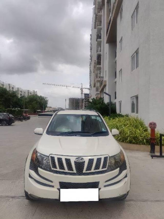 https://images10.gaadi.com/usedcar_image/4638222/original/processed_ffba99fb-8964-4b94-b93f-c21be66fa98d.jpg?imwidth=6402