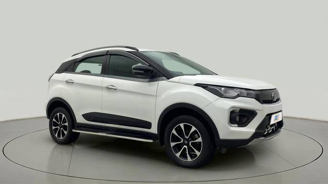 https://images10.gaadi.com/usedcar_image/4638230/original/534f82c87443a92aa14f0eb939e207d6.jpg?imwidth=6400