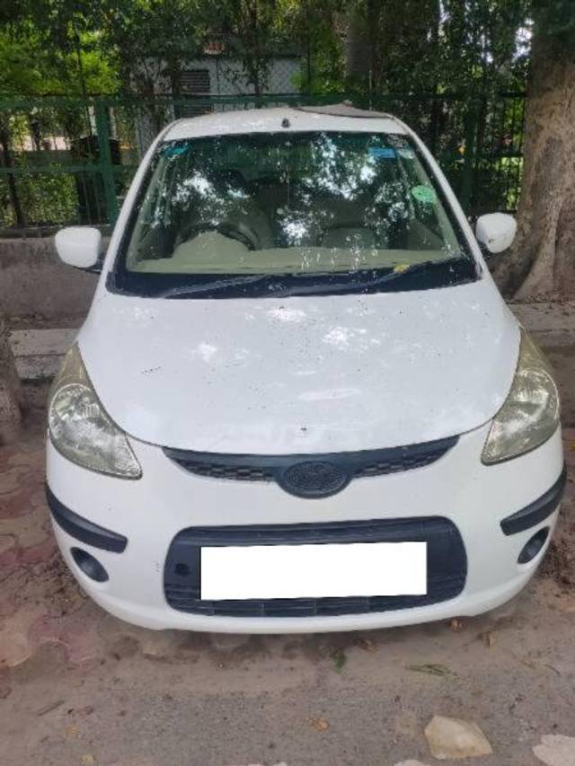 https://images10.gaadi.com/usedcar_image/4638246/original/processed_804fdcae-2285-4f58-8108-0dbc2a08e6d0.jpg?imwidth=6401