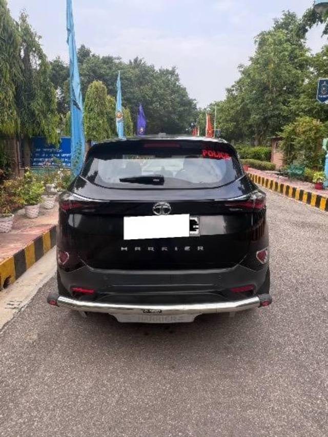 https://images10.gaadi.com/usedcar_image/4638248/original/processed_01299530-fa58-4e49-841e-43f86d601bf2.jpeg?imwidth=6401