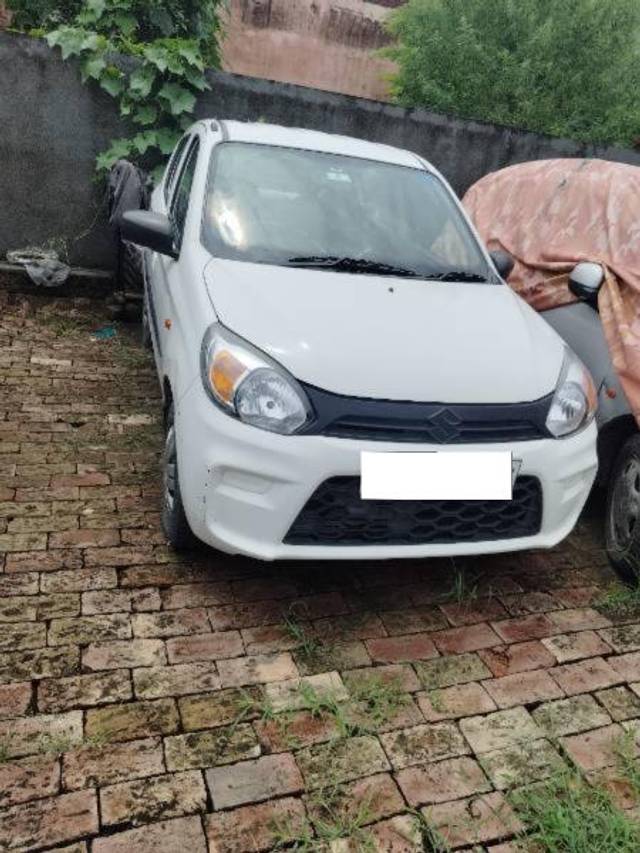 https://images10.gaadi.com/usedcar_image/4638249/original/processed_2b212952-6d44-4e4f-b46e-98ad1198aa23.jpg?imwidth=6400