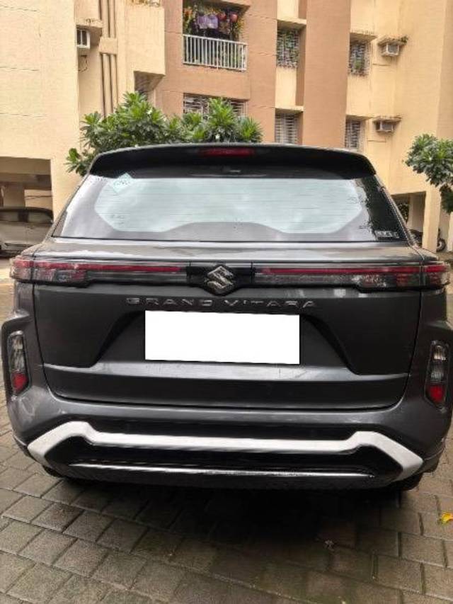 https://images10.gaadi.com/usedcar_image/4638272/original/processed_3661e7e5-a689-4eca-bae9-11f7f9289f38.jpeg?imwidth=6402