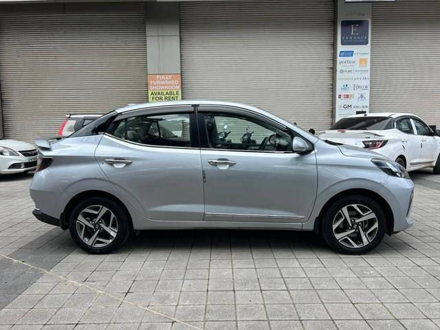 https://images10.gaadi.com/usedcar_image/4638273/original/processed_0b86be88ec6584a5ff817b972f9866e9.jpg?imwidth=6401