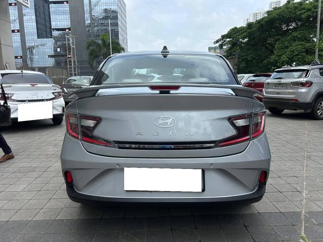 https://images10.gaadi.com/usedcar_image/4638273/original/processed_4070a52c3efb4cb417c96d050662d71d.jpg?imwidth=6402