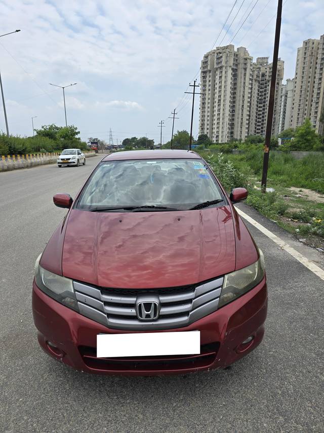 https://images10.gaadi.com/usedcar_image/4638311/original/processed_b4226f00-cb37-42f4-b2a9-f1a683aaee2b.jpg?imwidth=6402