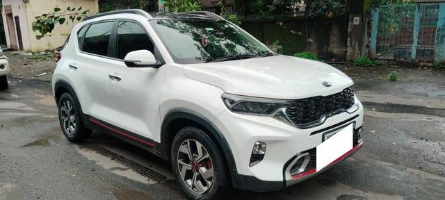 https://images10.gaadi.com/usedcar_image/4638353/original/processed_1dda9bd934e2bbdca5d037a1111f61db.jpg?imwidth=6400