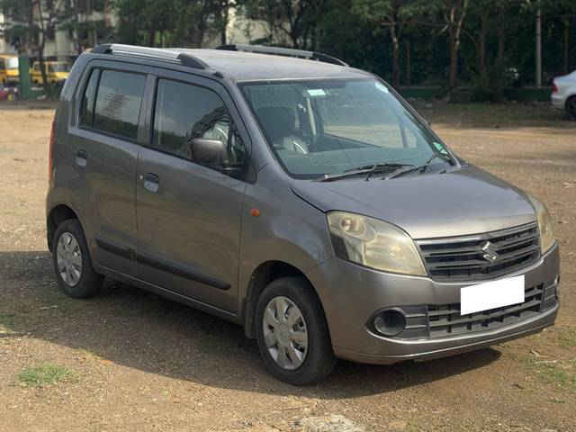 https://images10.gaadi.com/usedcar_image/4638367/original/processed_d12d703e65b71cf3a642ef7184a66d07.jpg?imwidth=6400
