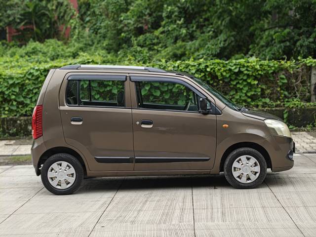 https://images10.gaadi.com/usedcar_image/4638370/original/25f59ffbab78120ff5f1f6da458fbcd4.jpg?imwidth=6401