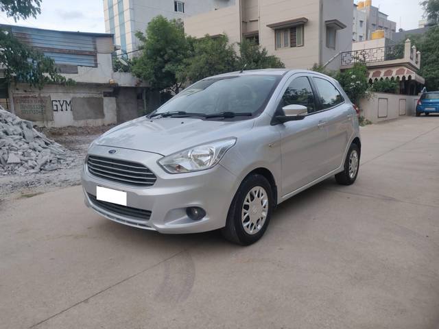 https://images10.gaadi.com/usedcar_image/4638475/original/processed_7812b8418d6388db98d1cf2aa8098ada.jpg?imwidth=6400