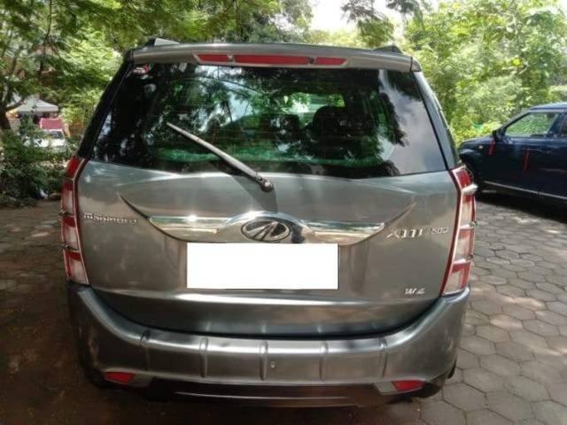 https://images10.gaadi.com/usedcar_image/4638477/original/processed_1789edf3883e823663cc2206e3fb485c.jpg?imwidth=6401