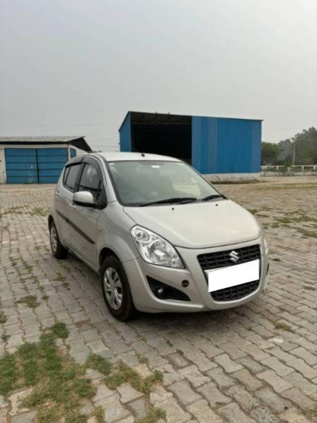 https://images10.gaadi.com/usedcar_image/4638490/original/processed_bac8bdcd-5f57-4068-ba99-87e365c437e1.jpg?imwidth=6400