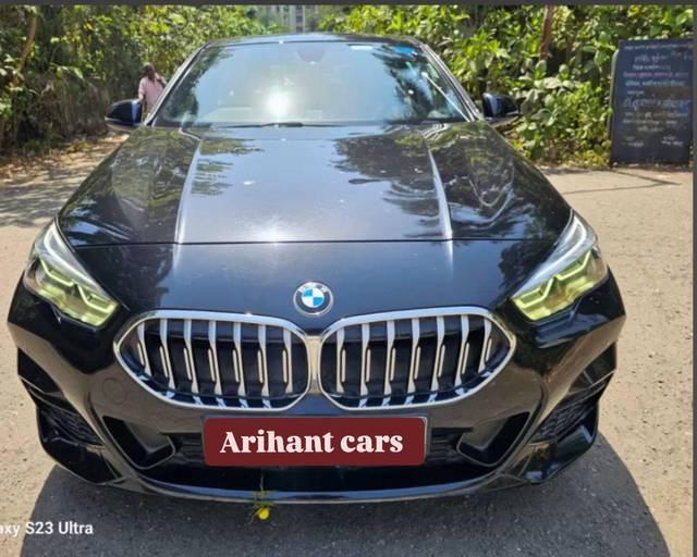 https://images10.gaadi.com/usedcar_image/4638500/original/processed_8d5e702cc9a7cd843d616ac57e26f26b.jpeg?imwidth=6400