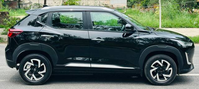 https://images10.gaadi.com/usedcar_image/4638504/original/processed_c090db82fdccba6ef4f65516cfa808b1.jpg?imwidth=6401