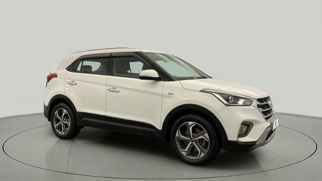 https://images10.gaadi.com/usedcar_image/4638516/original/e92869de634a9566a451a263099ee5bc.jpg?imwidth=6400