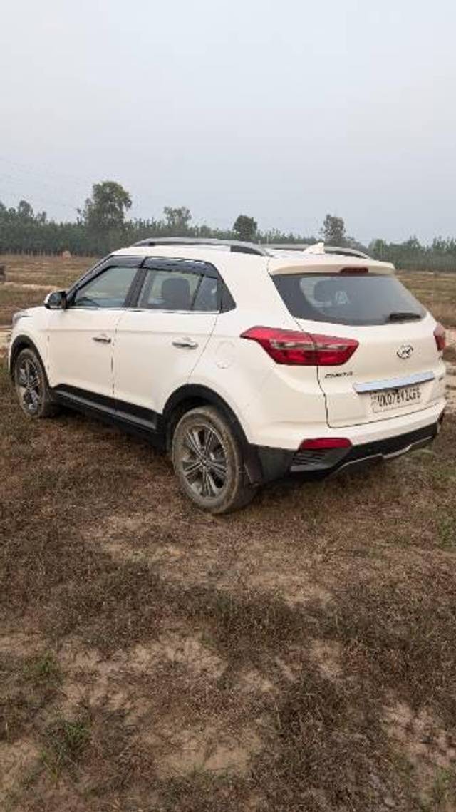 https://images10.gaadi.com/usedcar_image/4638518/original/processed_9d1b21ec-7a5d-4a1f-b5b4-2afaf09f6943.jpg?imwidth=6402