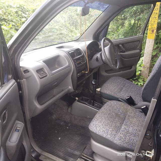 https://images10.gaadi.com/usedcar_image/4638542/original/040b63c3-bb18-4635-abc7-23feaef024c0.jpg?imwidth=6402