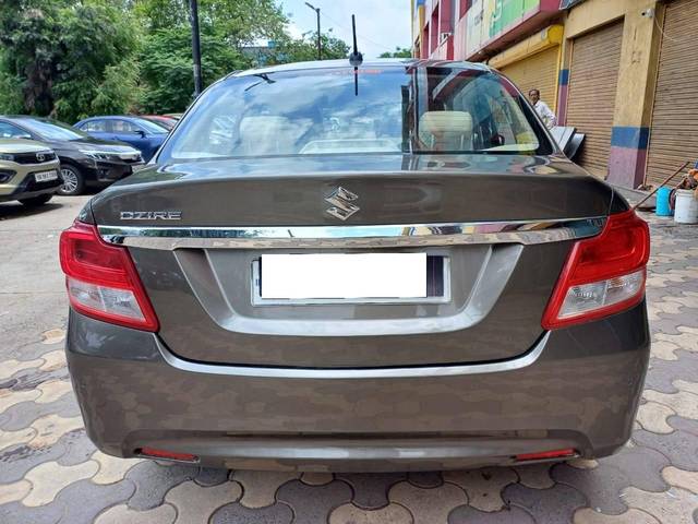 https://images10.gaadi.com/usedcar_image/4638573/original/processed_08d1a6429d6605d0efce2bdd8791082b.jpg?imwidth=6402