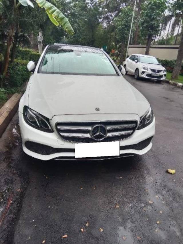 https://images10.gaadi.com/usedcar_image/4638575/original/processed_782a551b-42fa-425e-b7b5-9b1ebad22dcd.jpeg?imwidth=6402