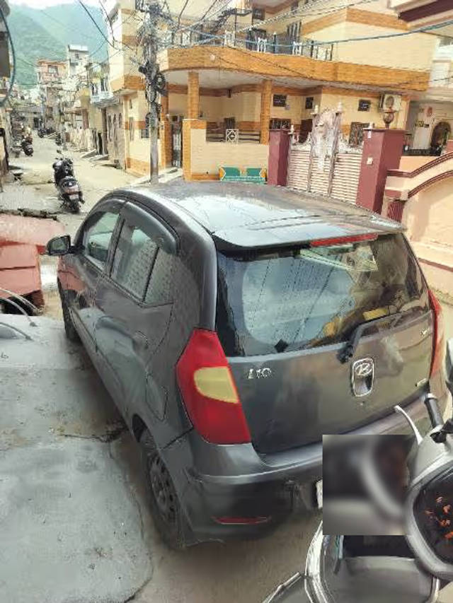 https://images10.gaadi.com/usedcar_image/4638610/original/fa834ccf-5997-473b-8c03-ea349de596cc.png?imwidth=6402